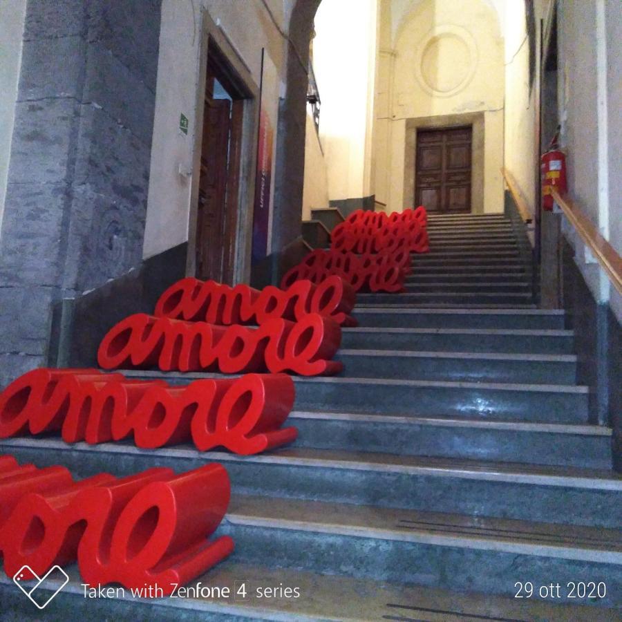 Due Cerase A Chiaia Naples